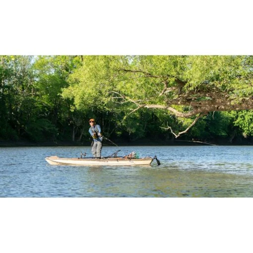 The Catch 130 HYDRYVE II Fishing Kayak -Pelicansport cabf781144400c403c1507b6fcfcbe183a36bce3